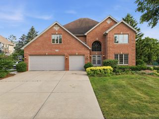 2501 Muirfield Court, St. Charles, IL 60174