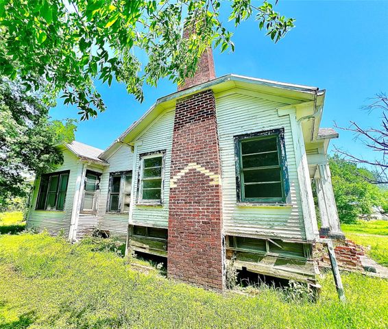 403 Jester, Coolidge, TX 76635
