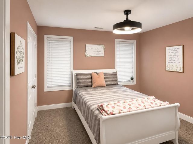 95 St Lawrence Drive, Rocky Point, NC 28457