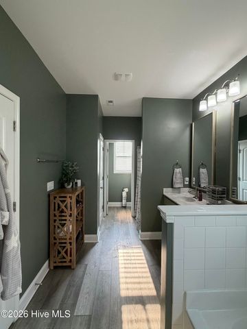 95 St Lawrence Drive, Rocky Point, NC 28457
