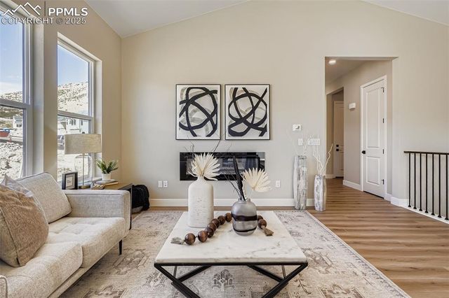 2011 Grayside Circle, Castle Rock, CO 80109