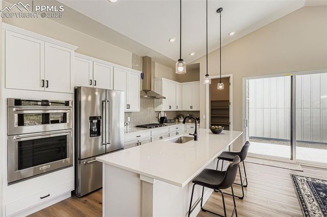 2011 Grayside Circle, Castle Rock, CO 80109