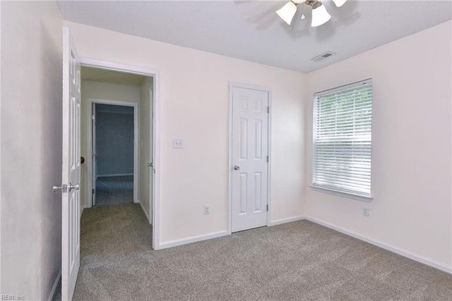 1596 Winthrope DR, Newport News, VA 23602