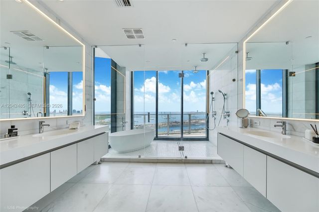 500 Alton Rd 4401, Miami Beach, FL 33139