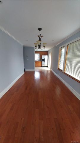 113 Maple Place 2nd Floor, Yonkers, NY 10704