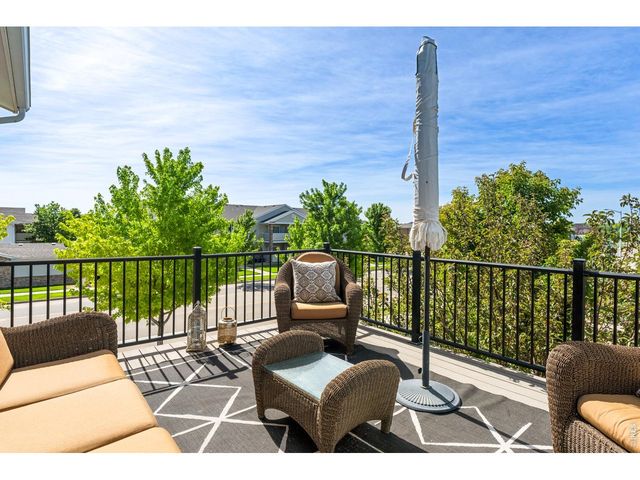 813 Grandview Mdws Dr, Longmont, CO 80503