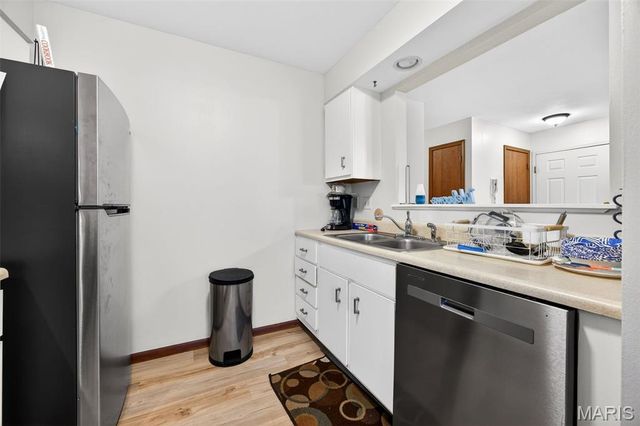 1051 Windstream Drive, St Peters, MO 63376