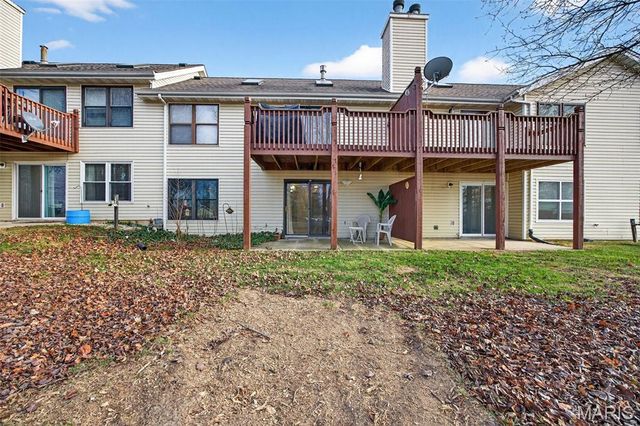 1051 Windstream Drive, St Peters, MO 63376