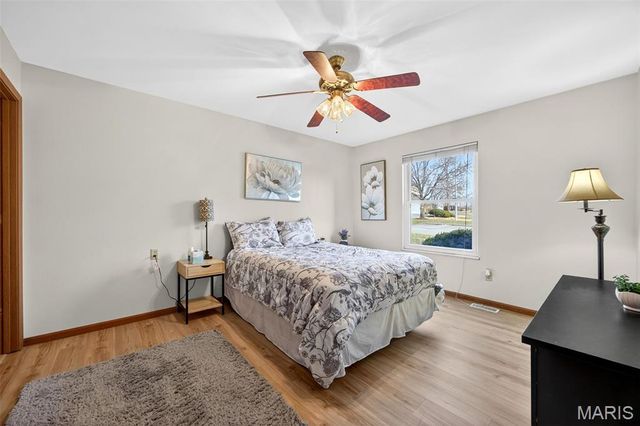 1051 Windstream Drive, St Peters, MO 63376