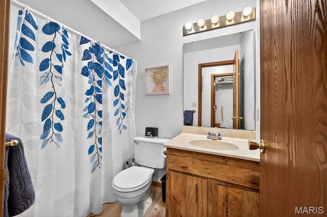 1051 Windstream Drive, St Peters, MO 63376