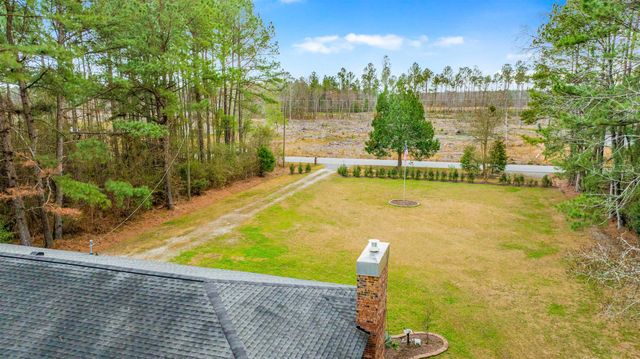 316 Tomahawk St., Hemingway, SC 29554