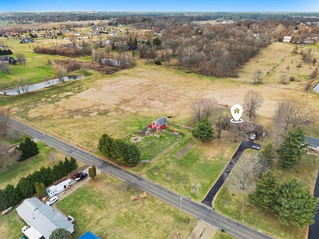 24261 County Road 126, Goshen, IN 46526