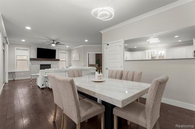 8615 Greendale Drive, Sterling Heights, MI 48312