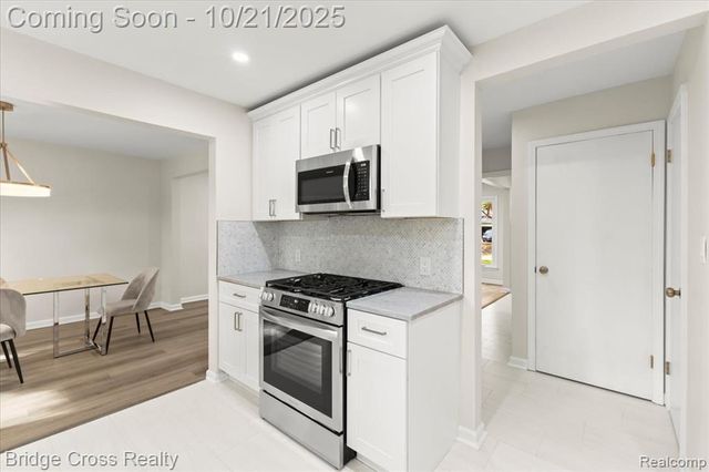 17537 Roseland Boulevard, Lathrup Village, MI 48076