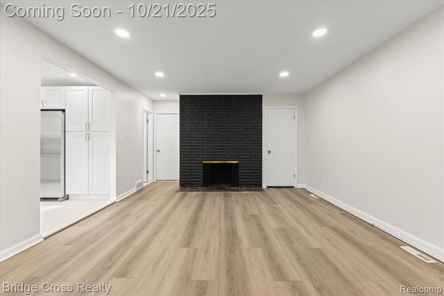 17537 Roseland Boulevard, Lathrup Village, MI 48076