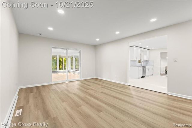 17537 Roseland Boulevard, Lathrup Village, MI 48076