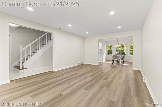 17537 Roseland Boulevard, Lathrup Village, MI 48076