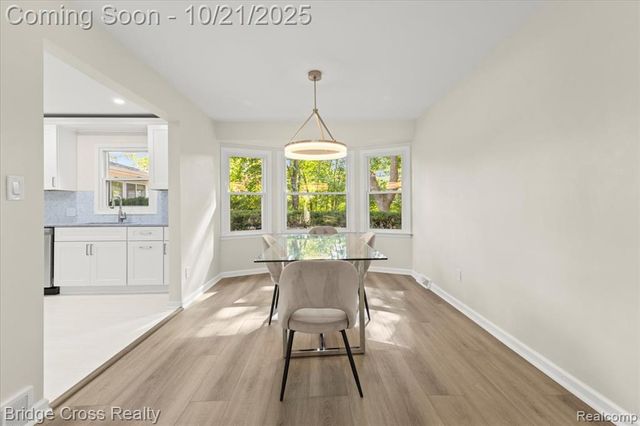 17537 Roseland Boulevard, Lathrup Village, MI 48076