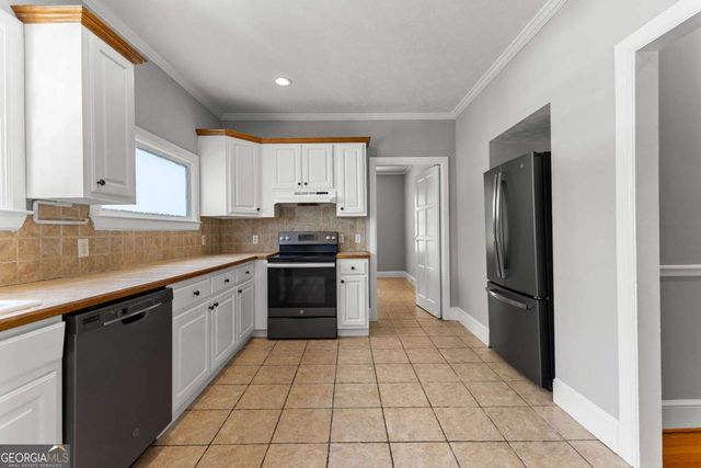 404 Thurston Avenue, Thomaston, GA 30286