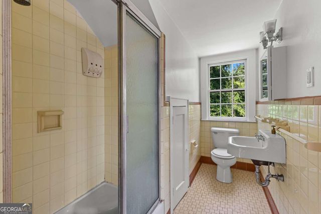 404 Thurston Avenue, Thomaston, GA 30286