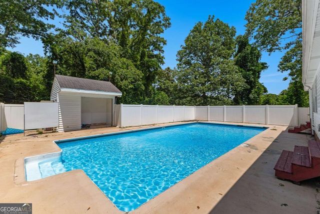 404 Thurston Avenue, Thomaston, GA 30286