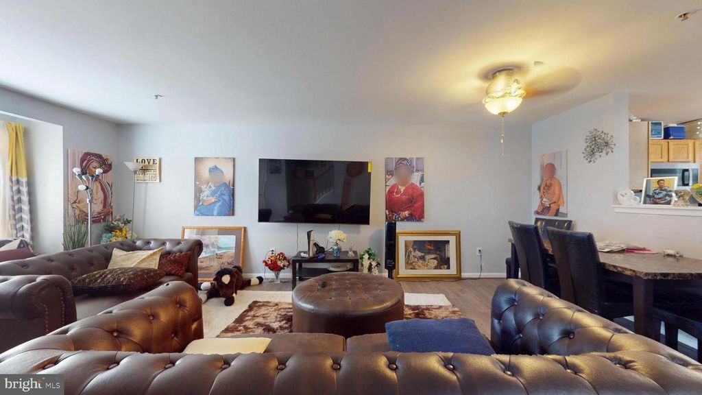 Image 16 of property listing at 23 BRIGHT SKY, Owings Mills, MD 21117
