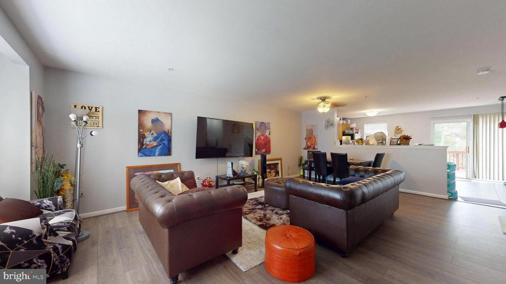 Image 2 of property listing at 23 BRIGHT SKY, Owings Mills, MD 21117