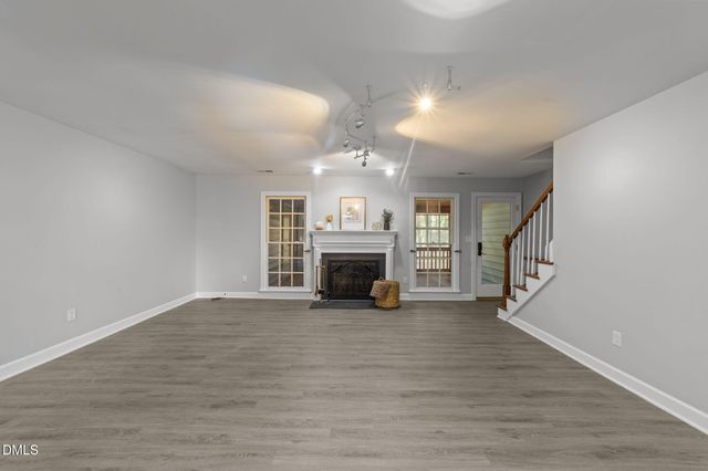 102 Sanair Court, Apex, NC 27502