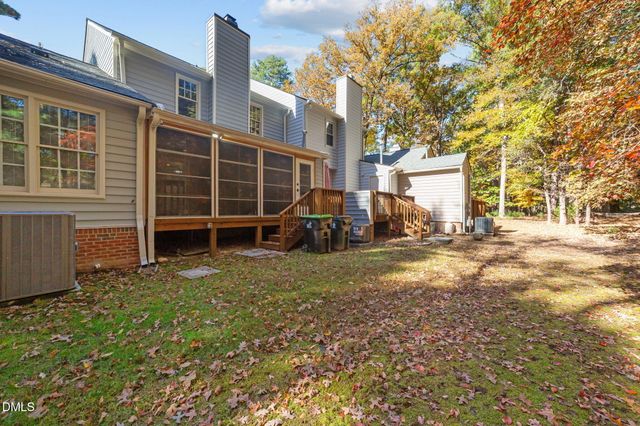 102 Sanair Court, Apex, NC 27502