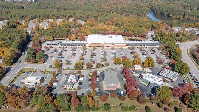 102 Sanair Court, Apex, NC 27502