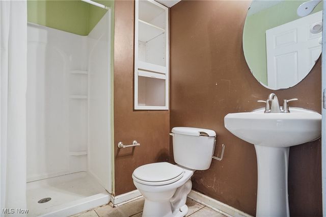 16690 Dayton Street, Chagrin Falls, OH 44023