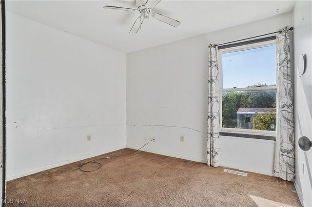 16690 Dayton Street, Chagrin Falls, OH 44023