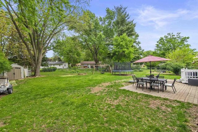 810 Suffolk Drive, Janesville, WI 53546