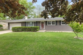 810 Suffolk Drive, Janesville, WI 53546