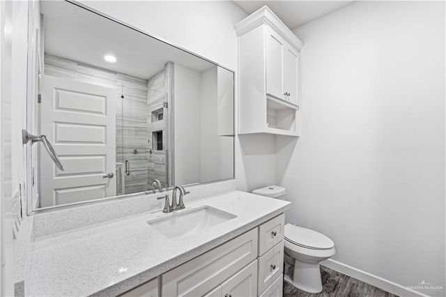 2004 Lake Front Drive, Mission, TX 78572