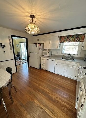 12 Wellington Lane Ave, Lexington, MA 02421