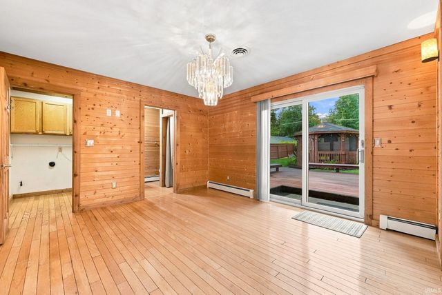 2123 Wayside Drive, Fort Wayne, IN 46818