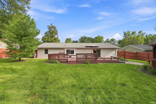 2123 Wayside Drive, Fort Wayne, IN 46818