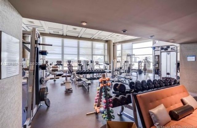 3101 S Ocean Dr 801, Hollywood, FL 33019