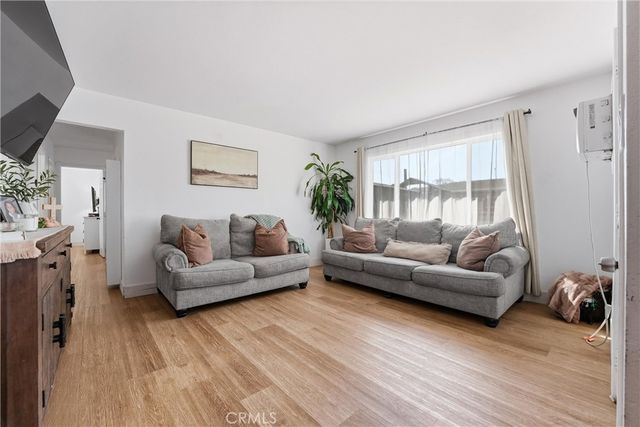 179 N Donneybrooke, Orange, CA 92868