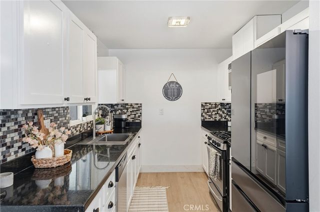 179 N Donneybrooke, Orange, CA 92868