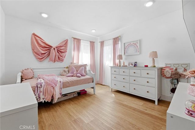 179 N Donneybrooke, Orange, CA 92868