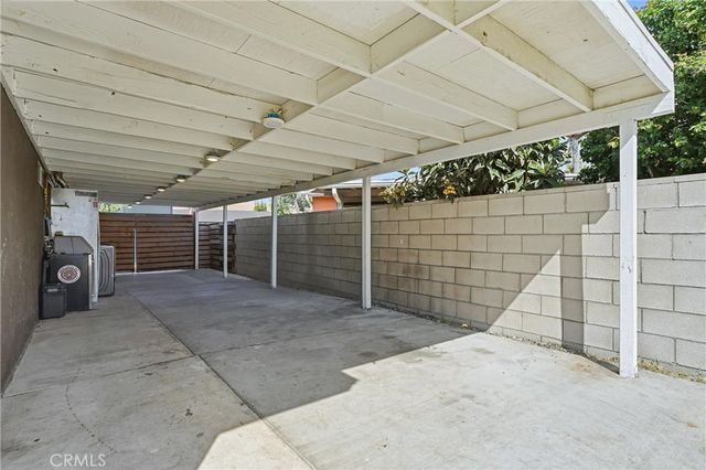 179 N Donneybrooke, Orange, CA 92868