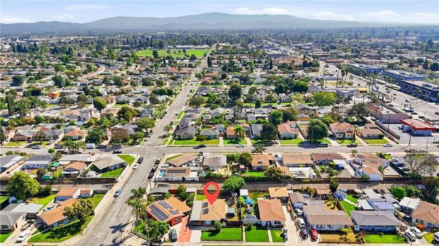 179 N Donneybrooke, Orange, CA 92868