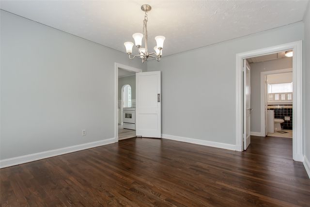 5705 ROSS Avenue, Dallas, TX 75206