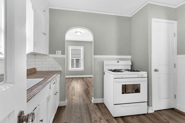 5705 ROSS Avenue, Dallas, TX 75206