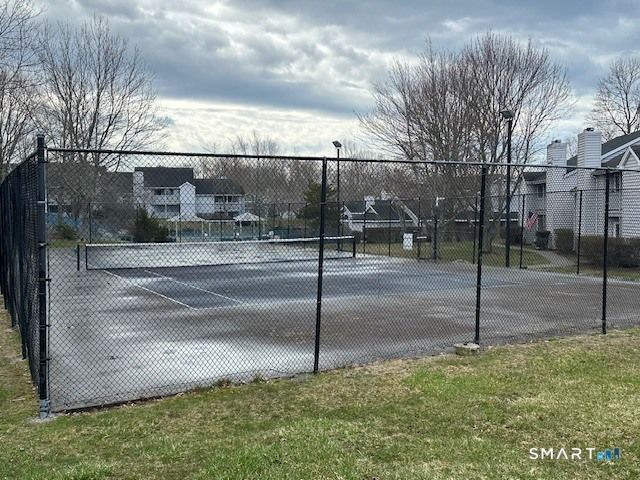 91 Crown Knoll Court 130, Groton, CT 06340