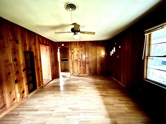 9122 Tulane Road, Orange, TX 77630