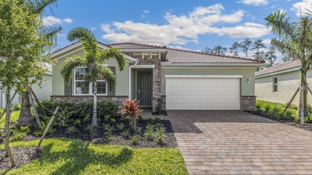 Image 1 of property listing at 12799 SEAGRASS DRIVE, Punta Gorda, FL 33955
