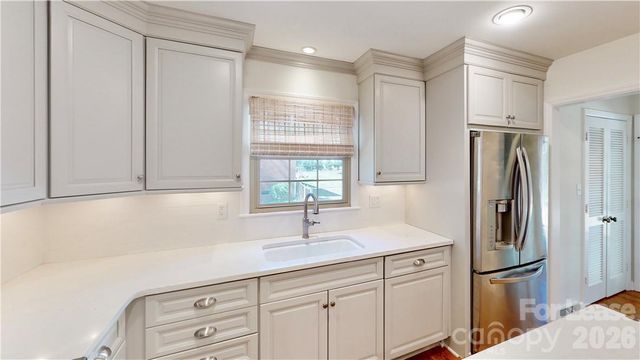 6810 Rosemary Lane, Charlotte, NC 28210